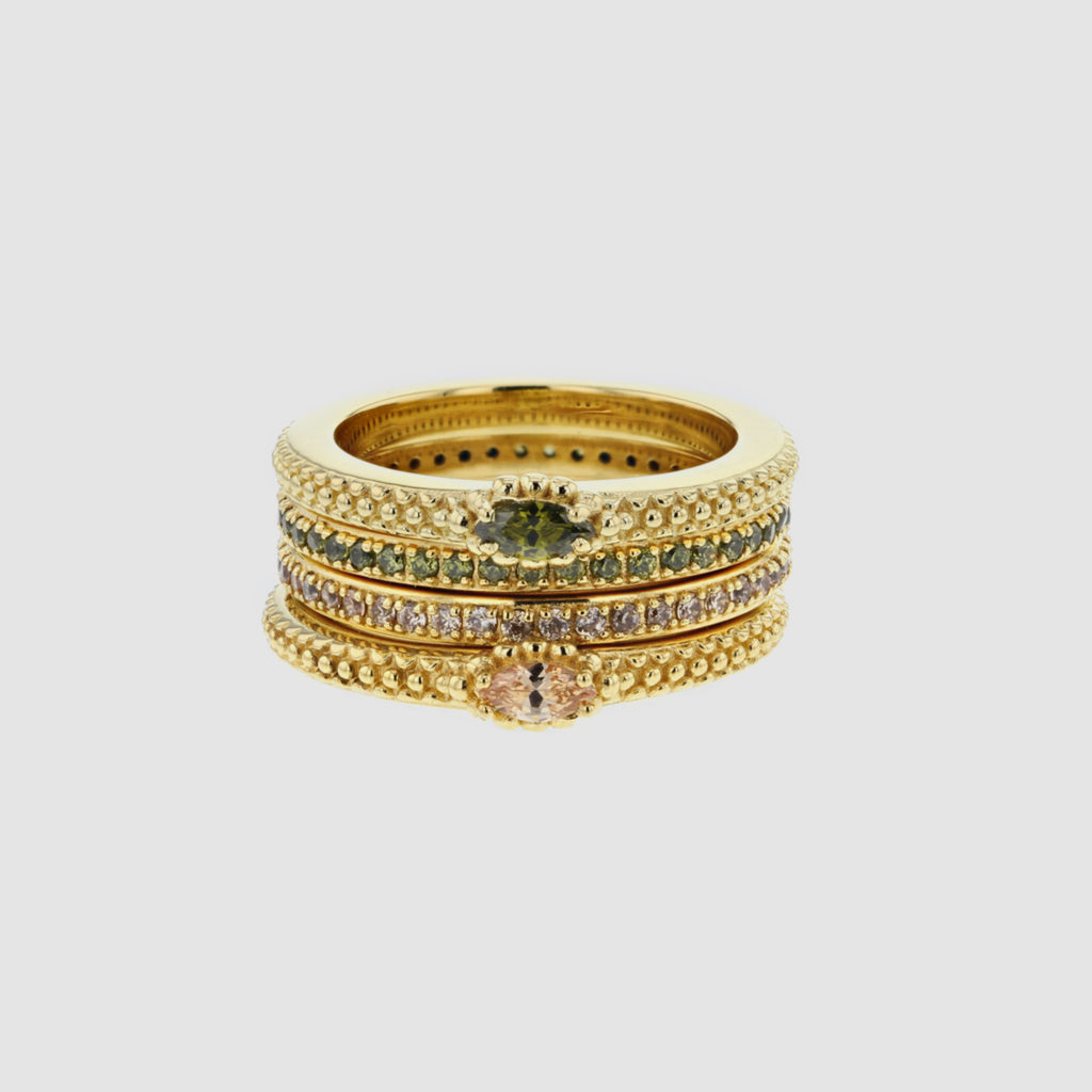 Medici ring Campagne and peridot from Venus. Hasla Norwegian Jewelry design