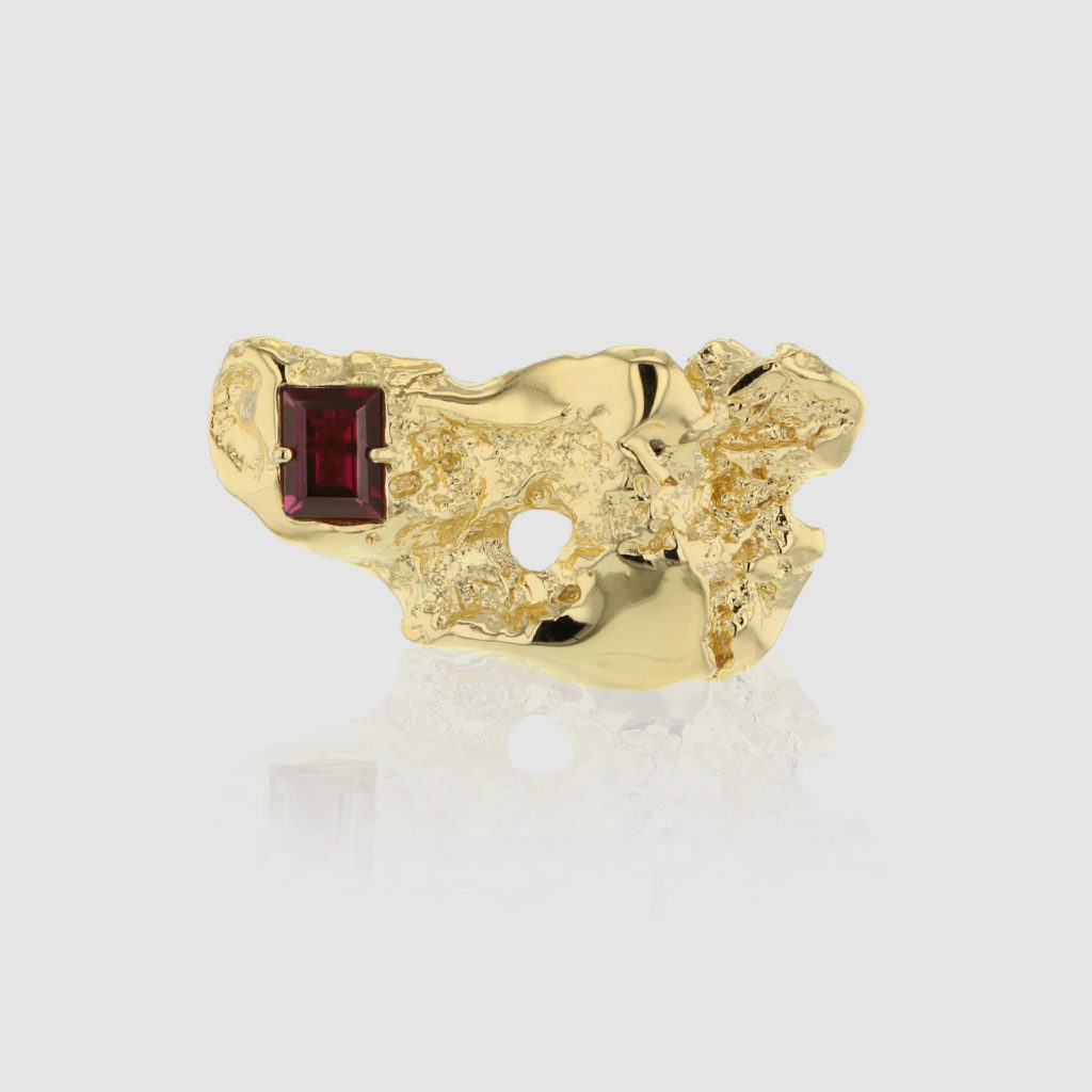 Hasla Liquefaction brooch red from Fusion. Norwegian jewelry design.